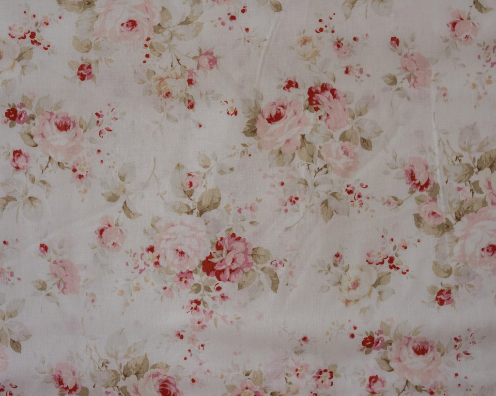 Quilting Fabric Lecien Durham QUILT Medium Roses on White